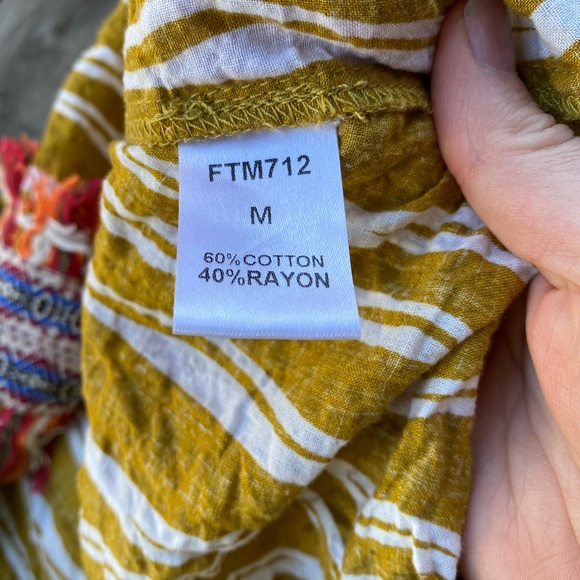 Altar’d state colorful tassel top - Picture 8 of 8